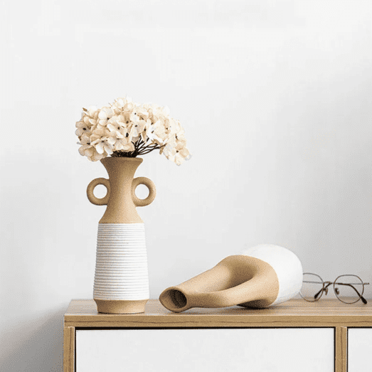 Modern Minimalism: Ceramic Vase for Home & Office (Nordic Vibes)