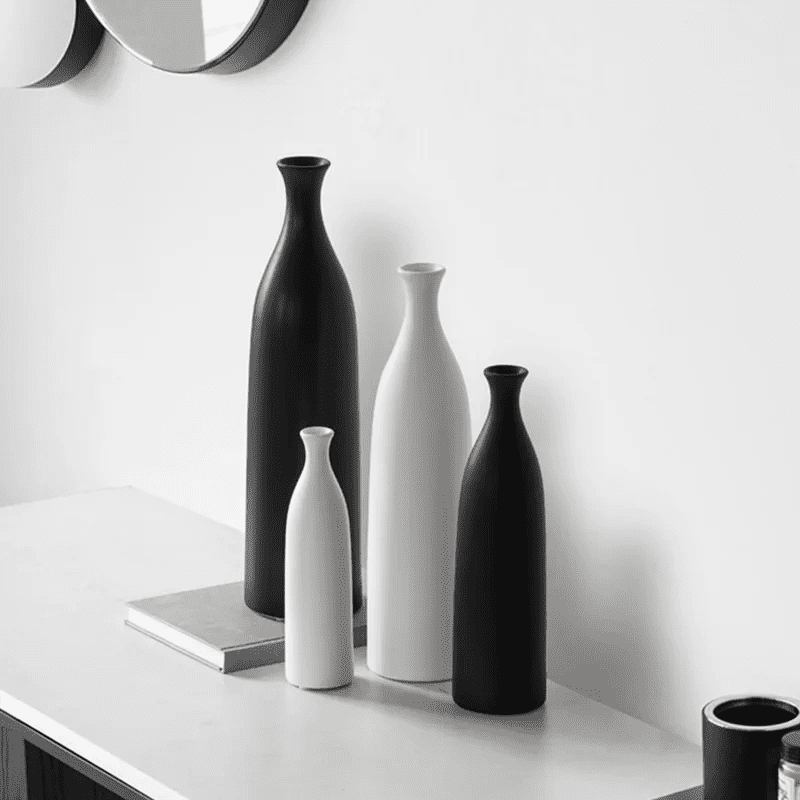 Modern Ceramic Vase for Creative Home Decor - Black and White