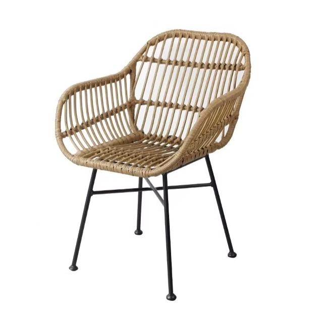 Japandi Dining Comfort: Rattan Armchairs (Natural Texture, Indoor/Outdoor)