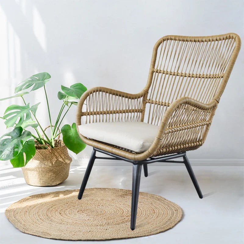 Japandi Dining Comfort: Rattan Armchairs (Natural Texture, Indoor/Outdoor)