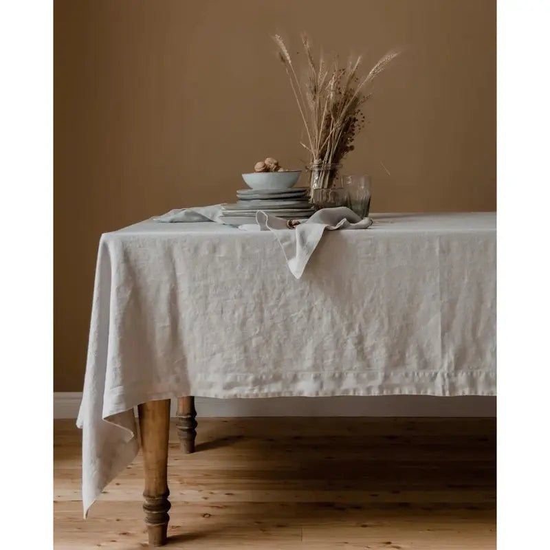 Premium Linen Tablecloth: Natural Fabric Dining Room Decor