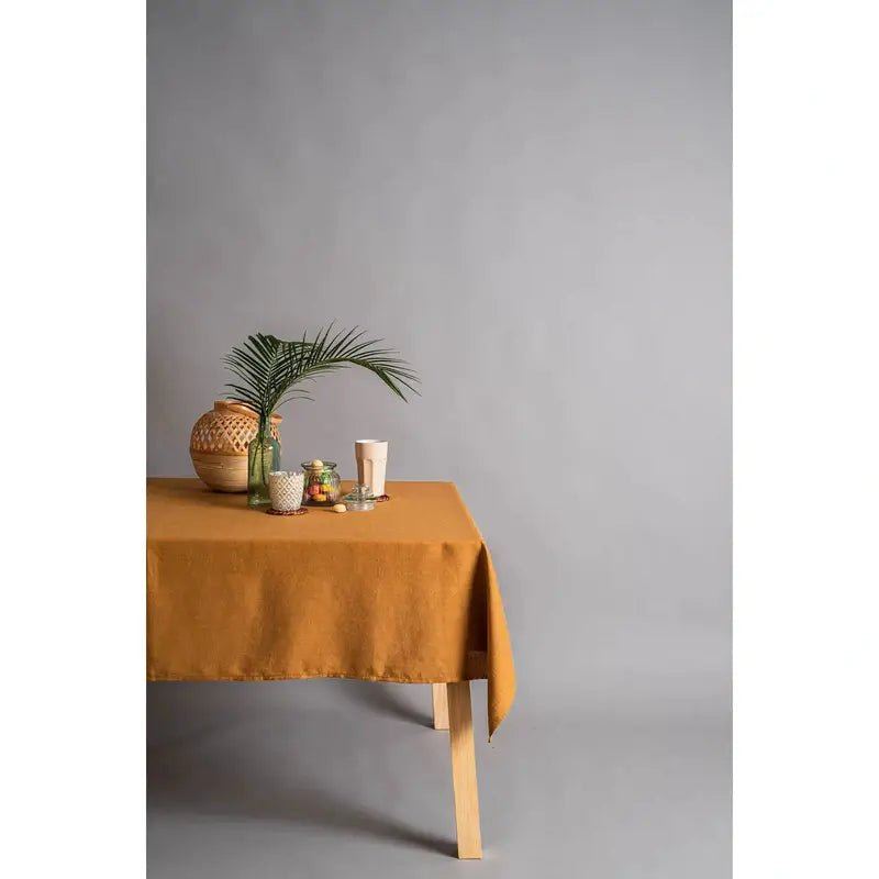 Premium Linen Tablecloth: Natural Fabric Dining Room Decor