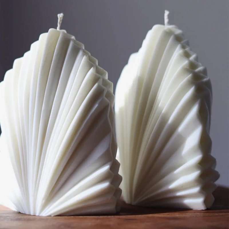 Sea-Shelf Shaped Soy Wax Scented Candle