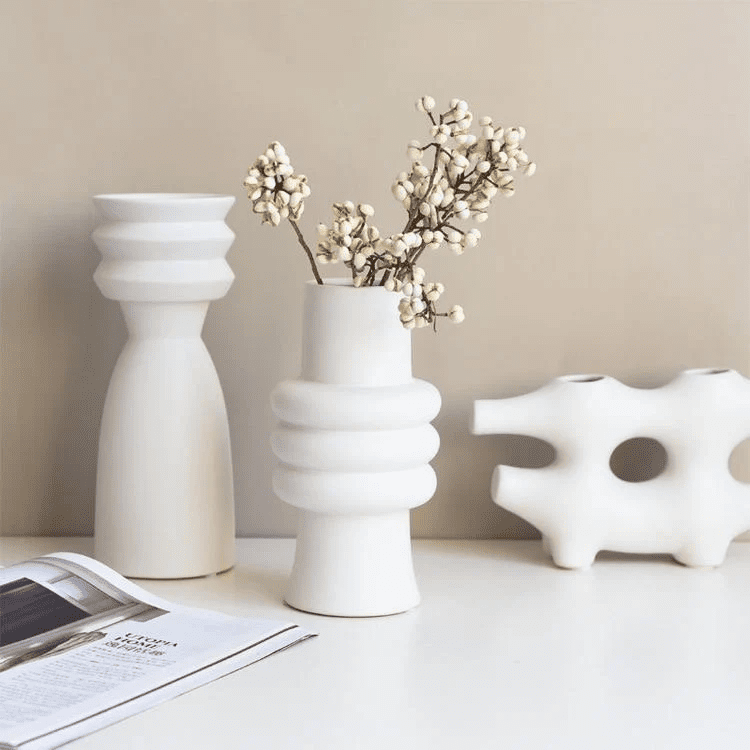 Nordic Elegance: White Ceramic Vase (Flowers/Plants, Home Decor)