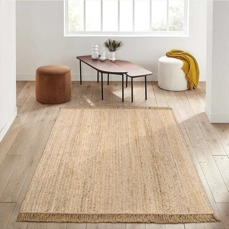 Natural Jute Hand-Woven Tassel Rug