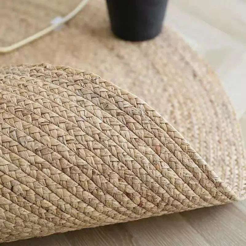 Round Hand-Woven Rattan Carpets (4 Sizes)